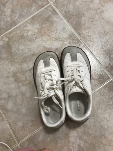 Customer photo review of Lily - Zapatos De Punta Ancha