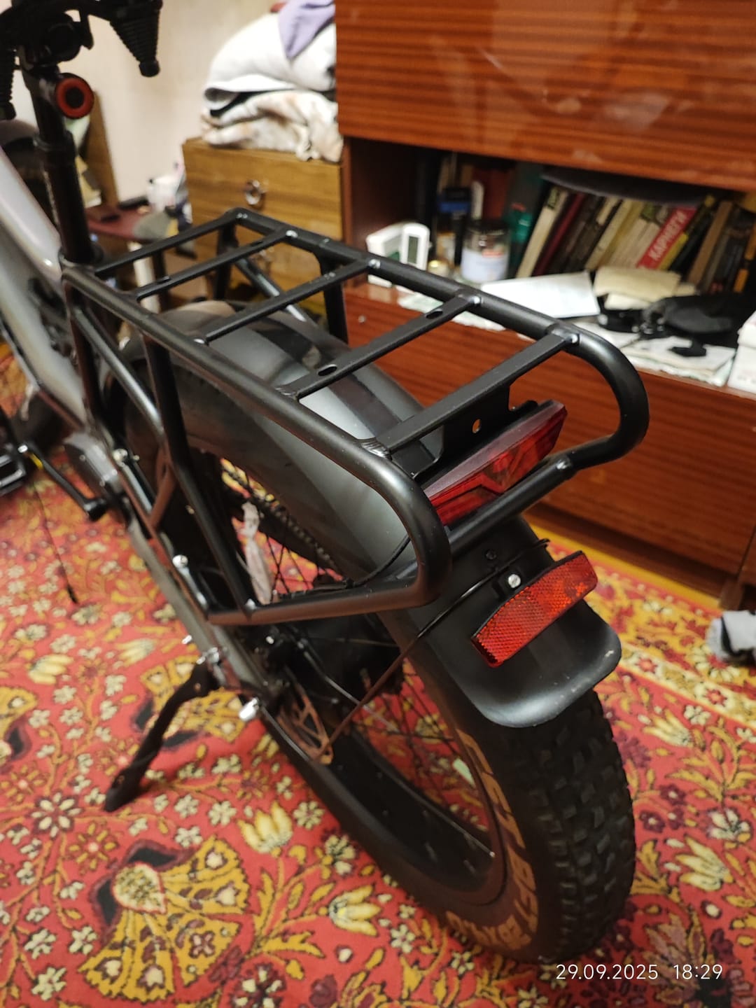 Customer photo review of Rear Rack + Rear Tail Light (for T7)
