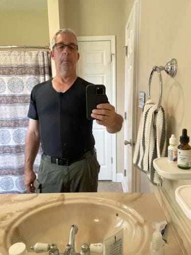 Customer photo review of Men's Posture Shirt™ Zipper - Schwarz