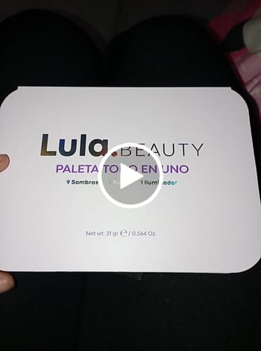 Customer video review of PALETA DE SOMBRAS TODO EN UNO