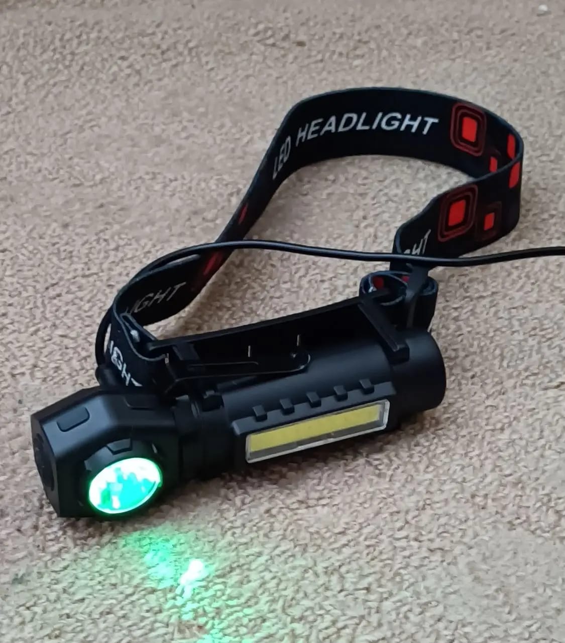 Customer photo review of Multifunctional 2-in-1 LED Flashlight & Headlamp