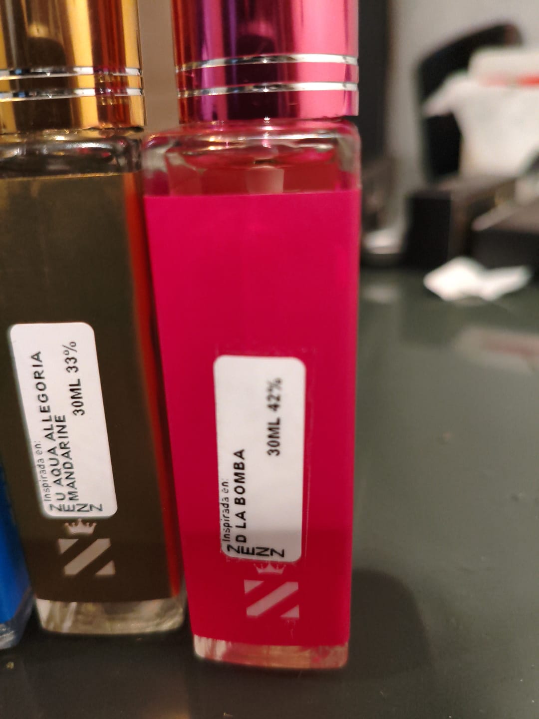 Customer photo review of Perfume Tendencia D LA BOMBA CAROLINA HERRERA NUEVO zenz