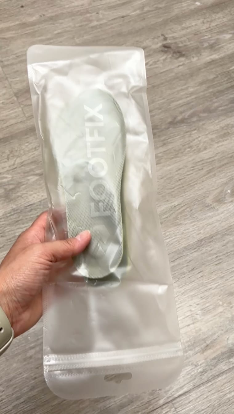 Customer photo review of FootFix™ - Massage Schuhsohlen für Kinder
