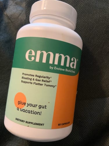 Customer photo review of Emma