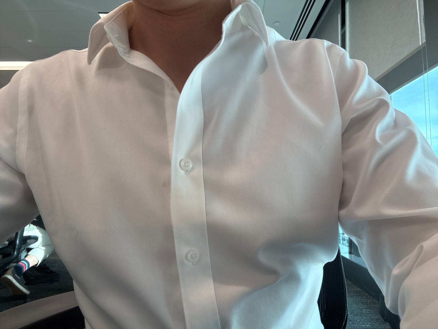 Customer photo review of Wrinkle-Free Pinpoint Oxford Dress Shirt | White WH001Z