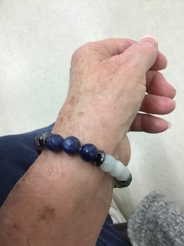 Customer photo review of Natural 7 Chakra Stone Bead Bracelet