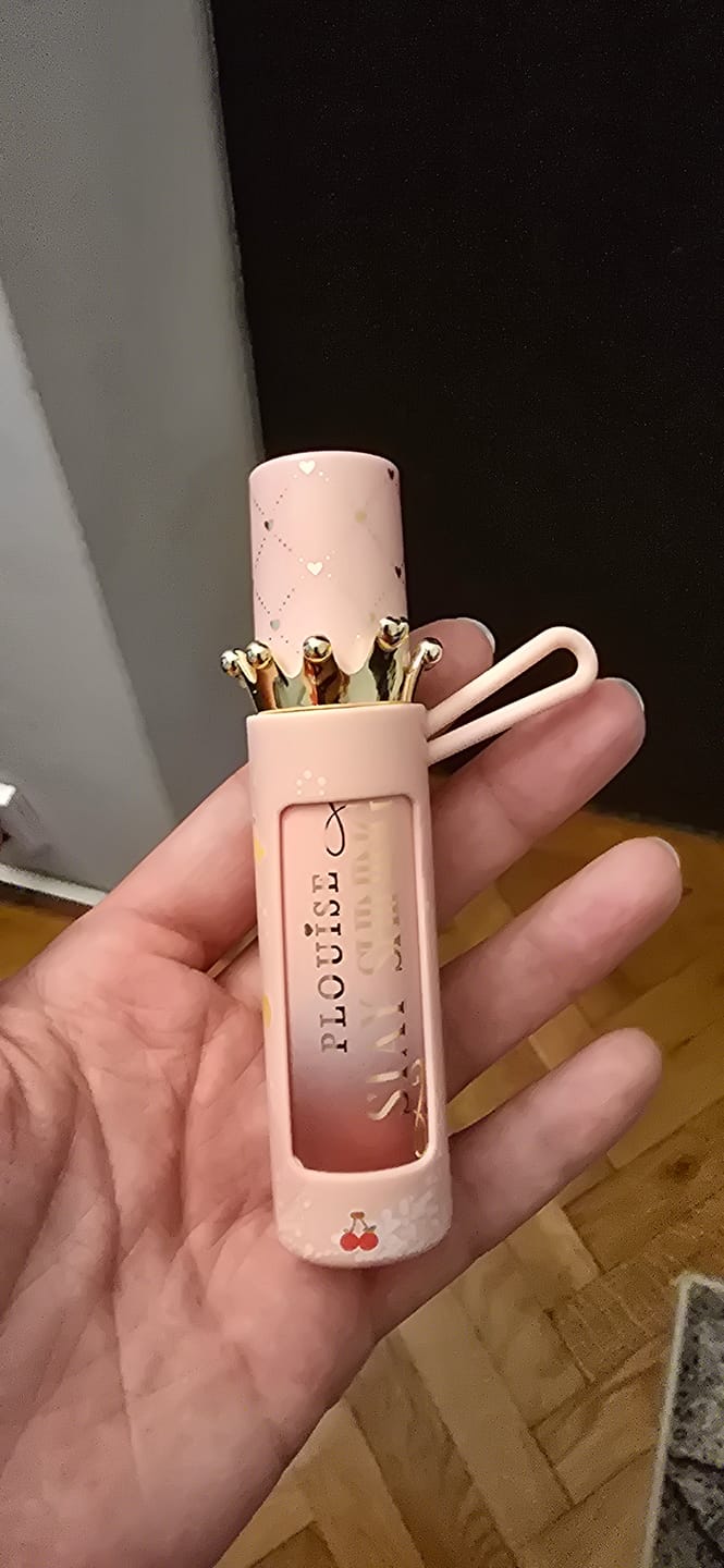 Customer photo review of P. Louise Lip Oil Holder