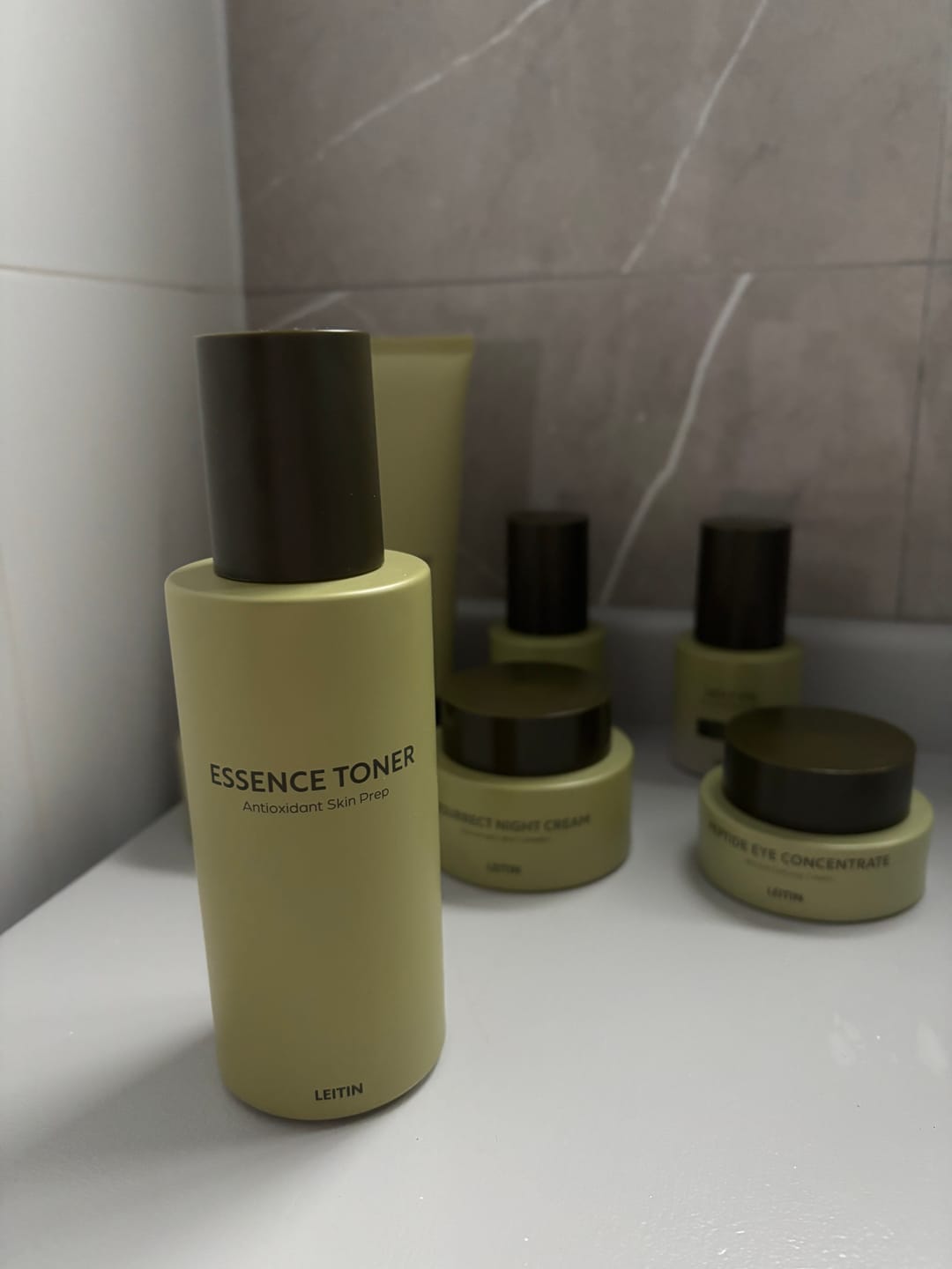 Customer photo review of Essence Toner