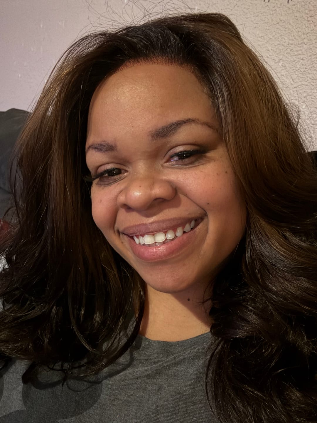 Customer photo review of Outre Perfect Hairline Glueless 13x6 HD Lace Front Wig - ATLAS - Fully Hand-Tied