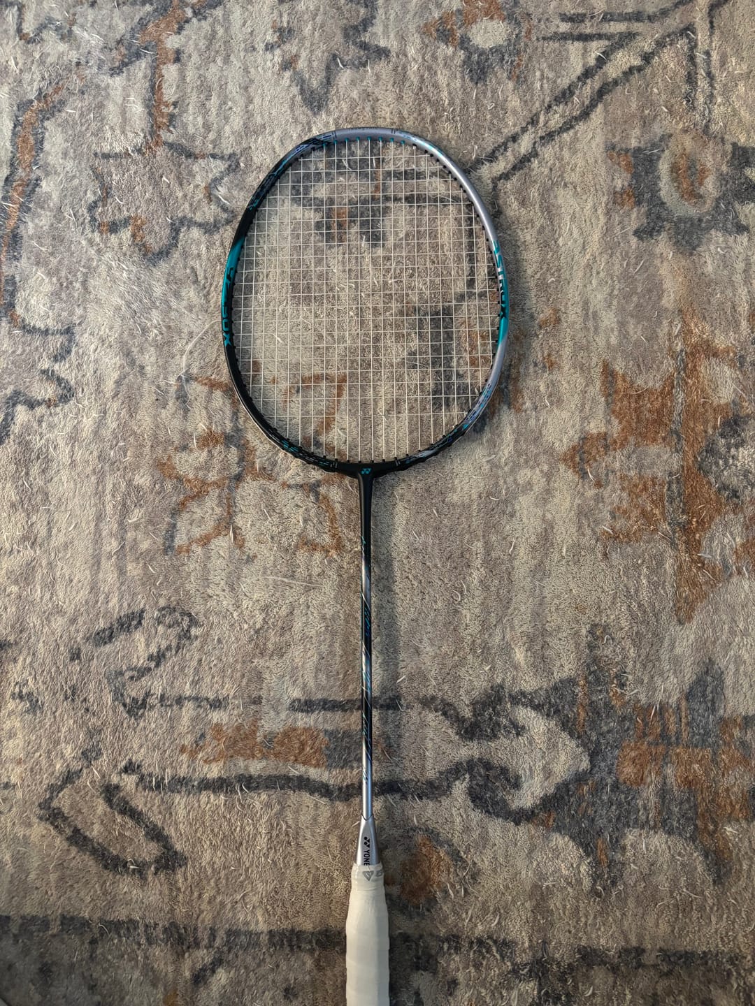 Customer photo review of Yonex ASTROX 88D PRO Unstrung Badminton Racket [Black/Silver]
