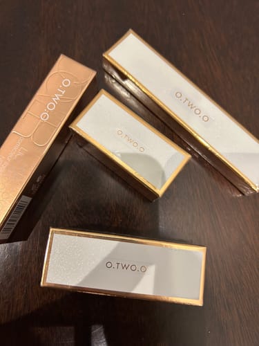 Customer photo review of O.TWO.O GLOW COLOR BOUNCE MOUSSE BLUSH