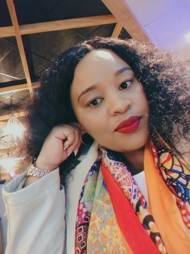 Customer photo review of Brazilian 4x4 Lace Wig - Water Curl - 14"