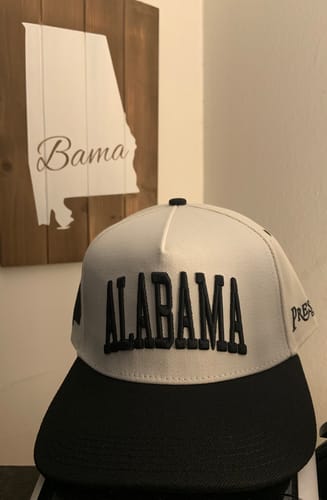 Customer photo review of ALABAMA SNAPBACK - OFF WHITE EDITION