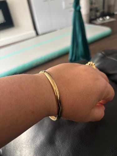 Customer photo review of Classic Chunky Gold Bangle