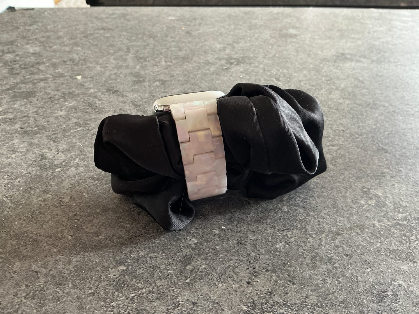 Customer photo review of Perla Ceramic Strap
