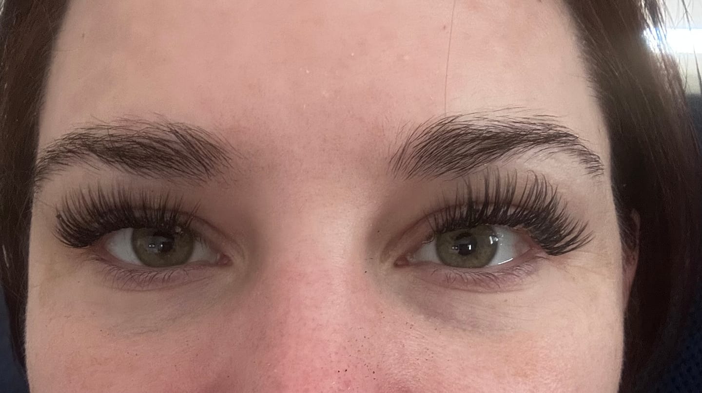 Customer photo review of Infinaluxe Pre-mapped Segment Lash Extensions – 3 x pairs