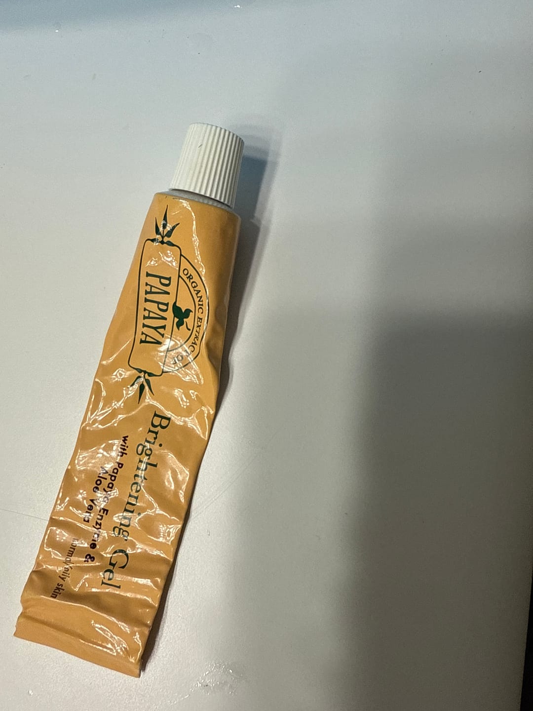 Customer photo review of Organic Extract of Papaya Brightening Gel Tube | 30g | 1Oz