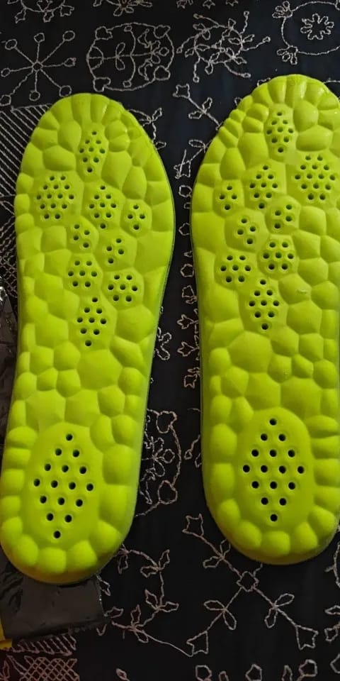 Customer photo review of FootFix™ - Massage Schuhsohlen für Kinder
