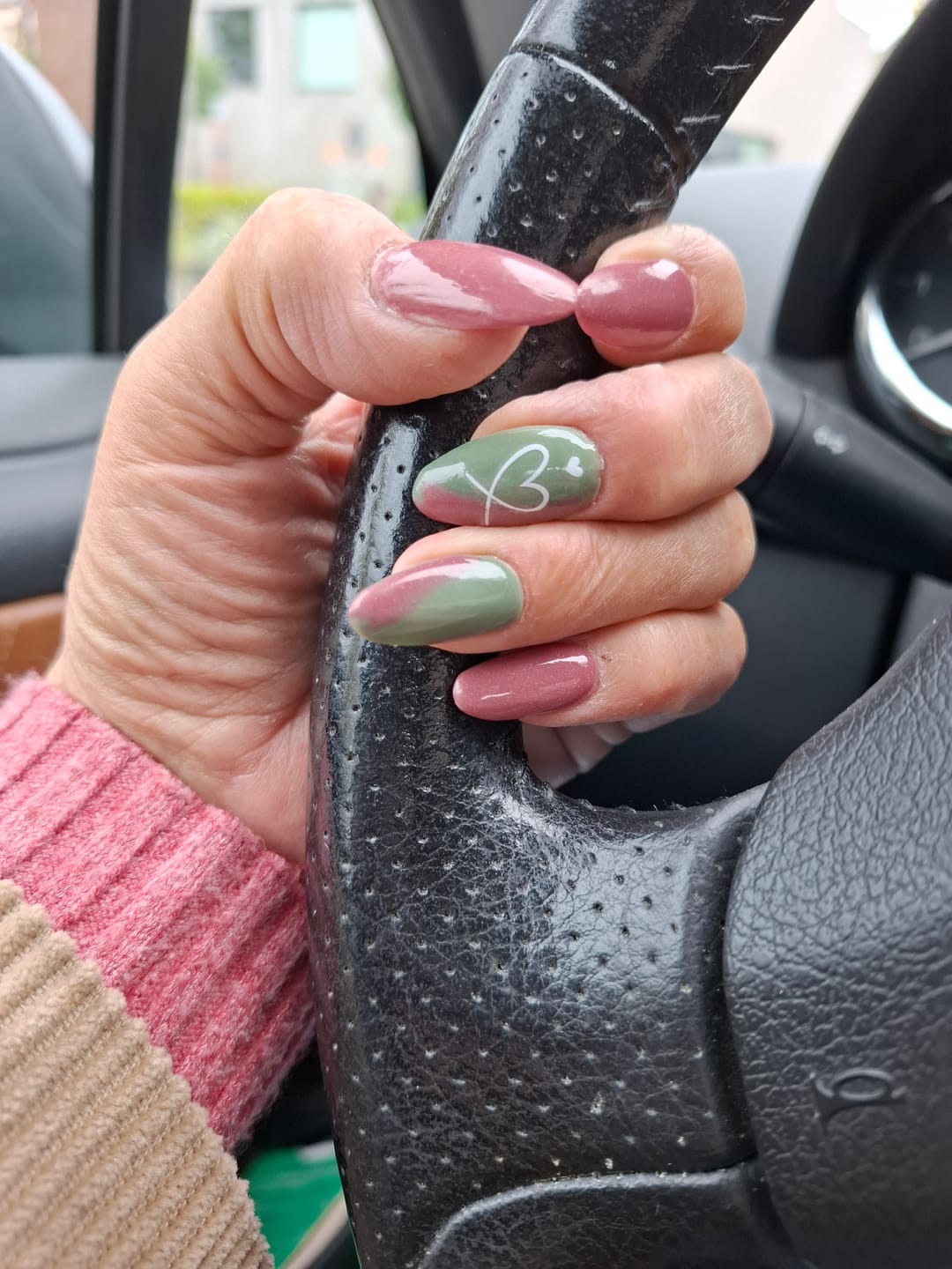 Customer photo review of Fake Tips Set - Hele Tips