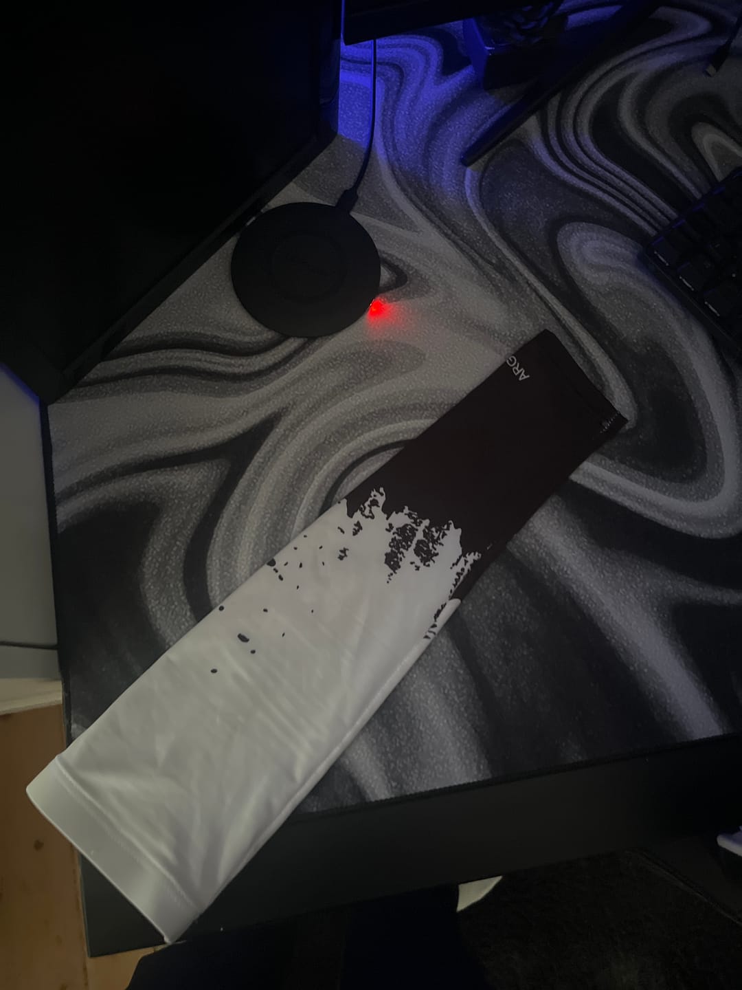 Customer photo review of Gaming Armsleeve