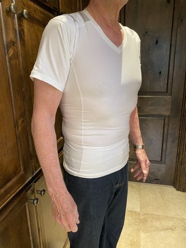 Customer photo review of Men's Posture Shirt™ - Sort