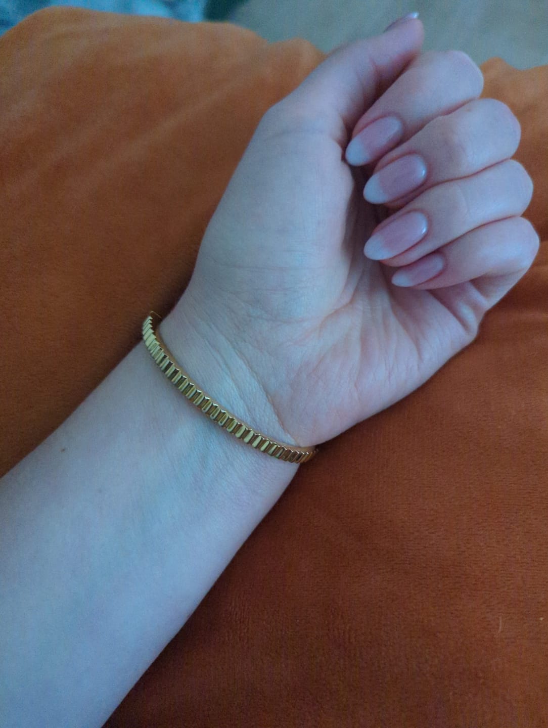 Customer photo review of Mini Pleat Bangle