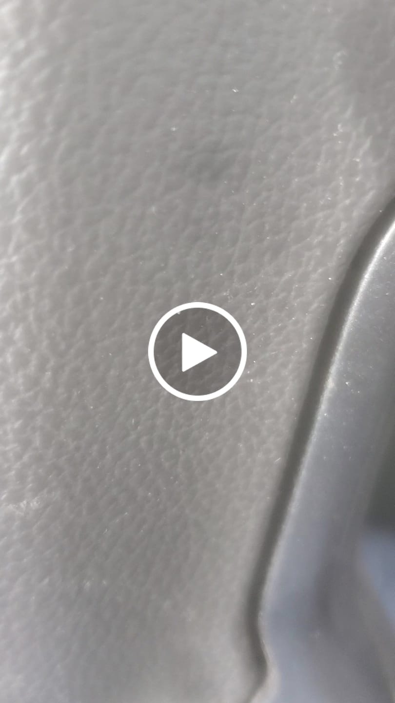 Customer video review of VOYAGER - 100M Waterproof Titanium Automatic Field Watch | Vintage Noir
