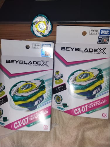 Customer photo review of Takara Tomy Beyblade X CX-07 Starter PegasusBlast ATr