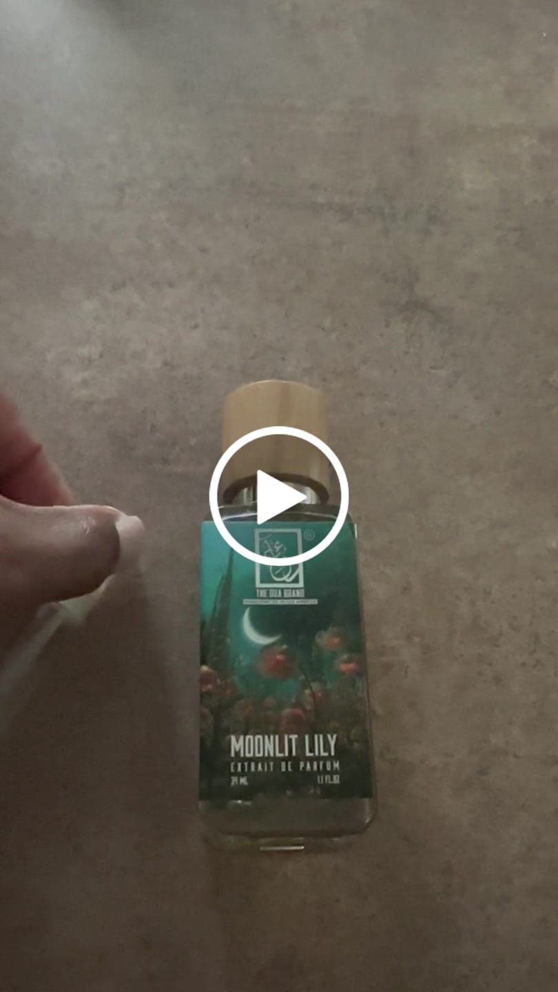 Customer video review of Moonlit Lily