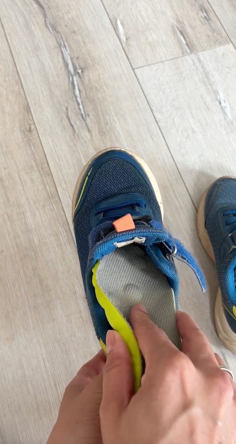Customer photo review of FootFix™ - Massage Schuhsohlen für Kinder