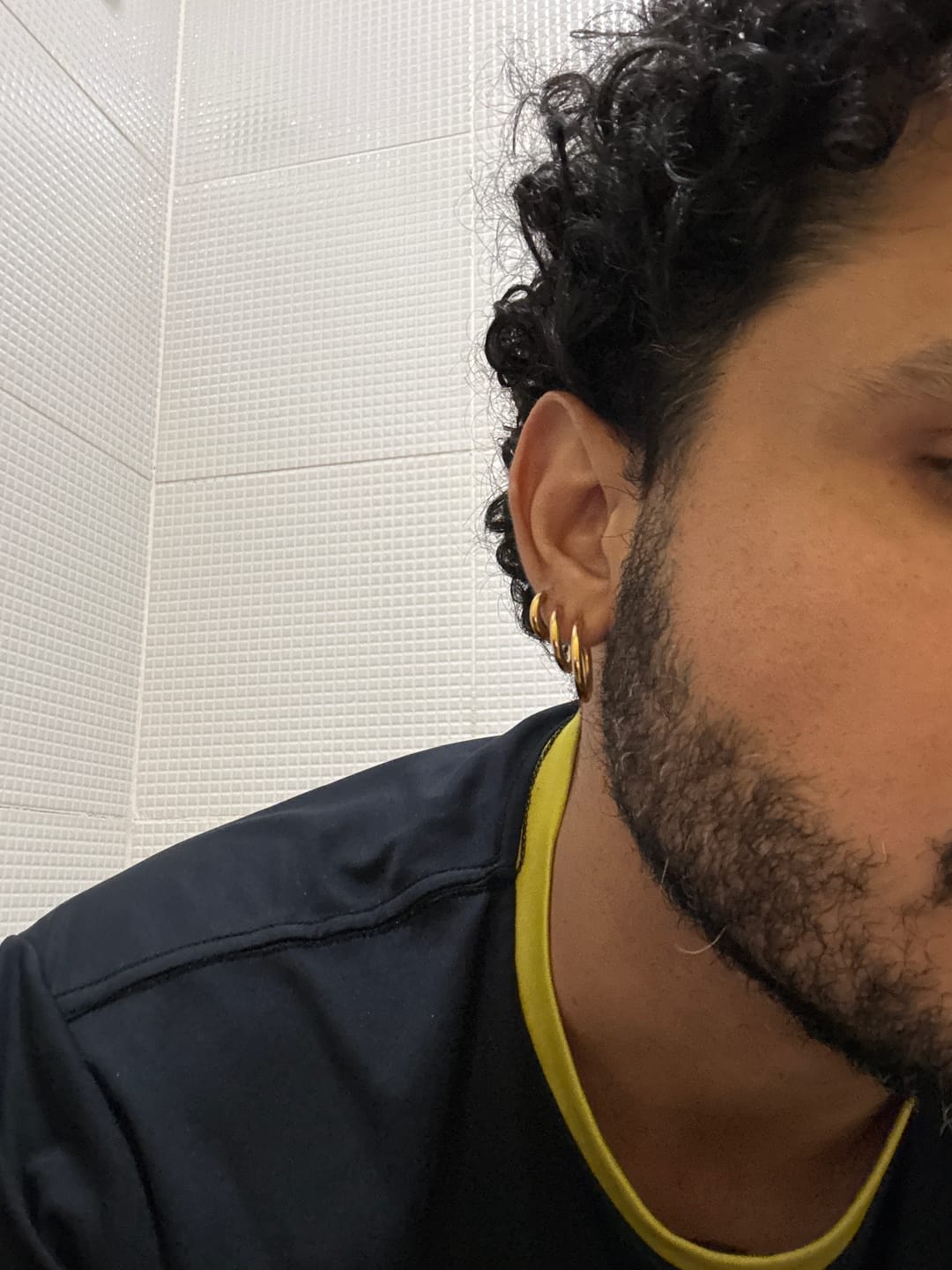 Customer photo review of Brinco Trio de Argolas Banhado em Ouro 18K