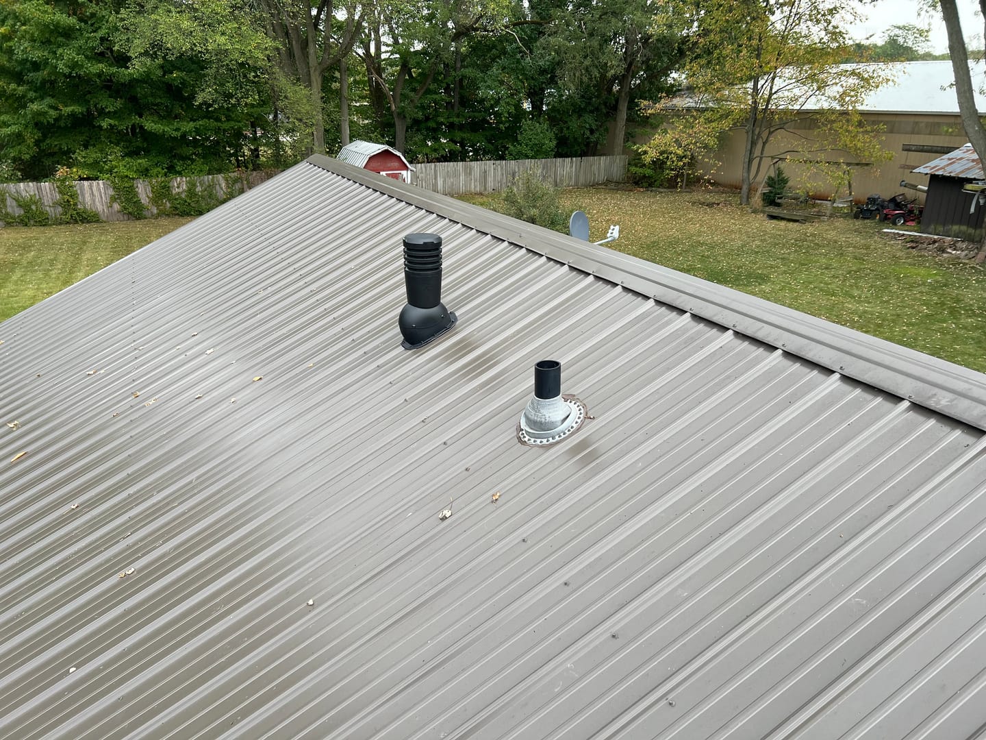 Customer photo review of Kitchen, Bathroom and Dryer Roof Exhaust Vent - Ivent ECO – Metal Rib Profile ¾ inch