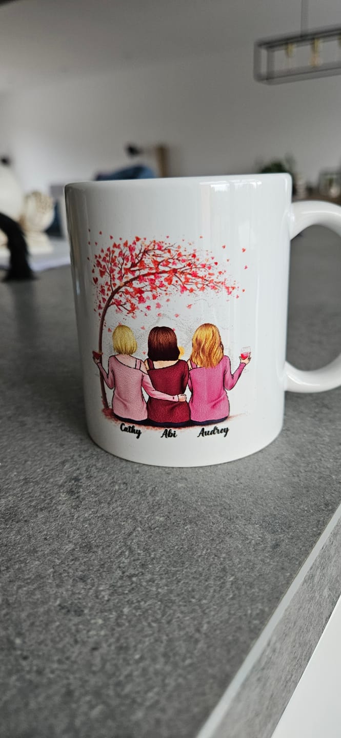 Customer photo review of Jusqu'à 6 Meilleures Amies | Mug Personnalisé