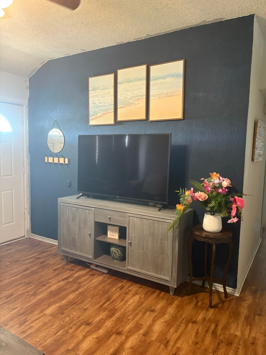 Customer photo review of One Step Paint - Midnight Dreams