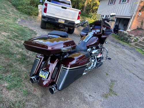 Customer photo review of Kirk's HR3 Auburn Brown & Black & Industrial Gray 5.5" Razor Style Tour Pack Luggage