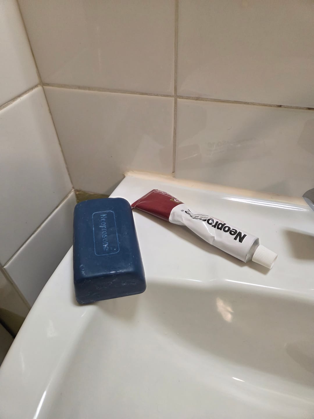 Customer photo review of Neoprosone Skin Brightening Soap - 200g / 7.1 oz