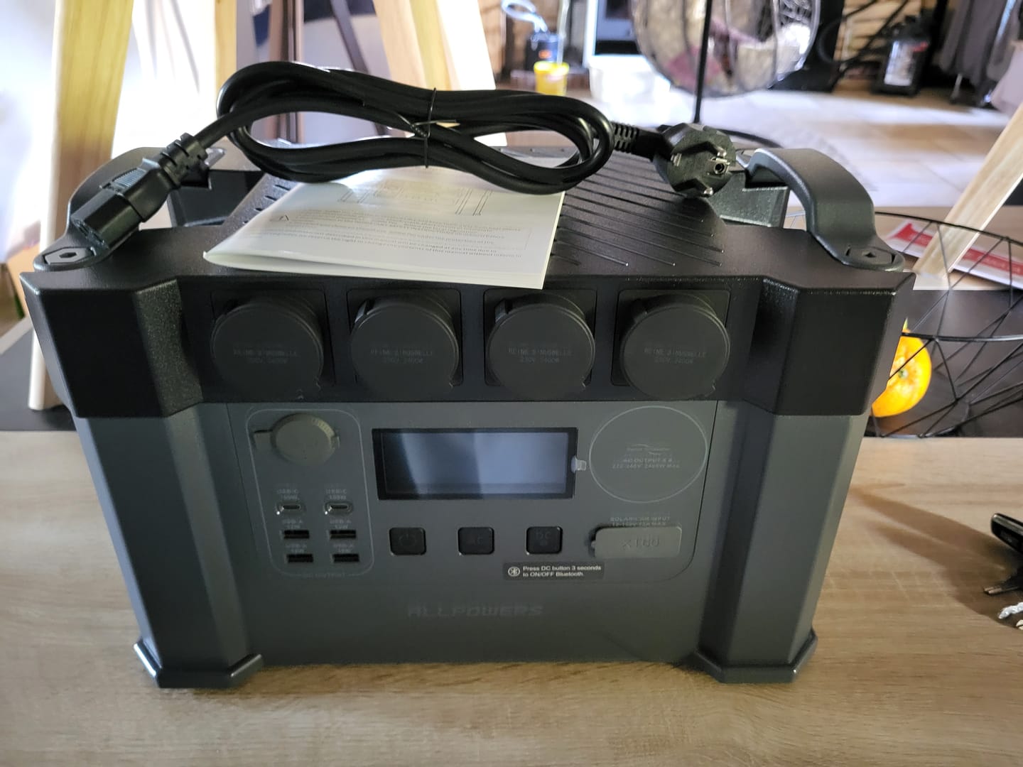 Customer photo review of ALLPOWERS S2000 Pro Station électrique portable 2400W 1451Wh
