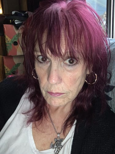 Customer photo review of Instant Dye Shampoo