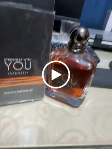 Reseña con vídeo de un cliente sobre Perfume Emporio Armani Stronger with You Intensely EDP