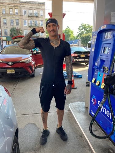 Customer photo review of Men's Posture Shirt™ Zipper - Schwarz