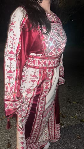Customer photo review of Beige/Burgundy Triangle Full Embroidered Thobe