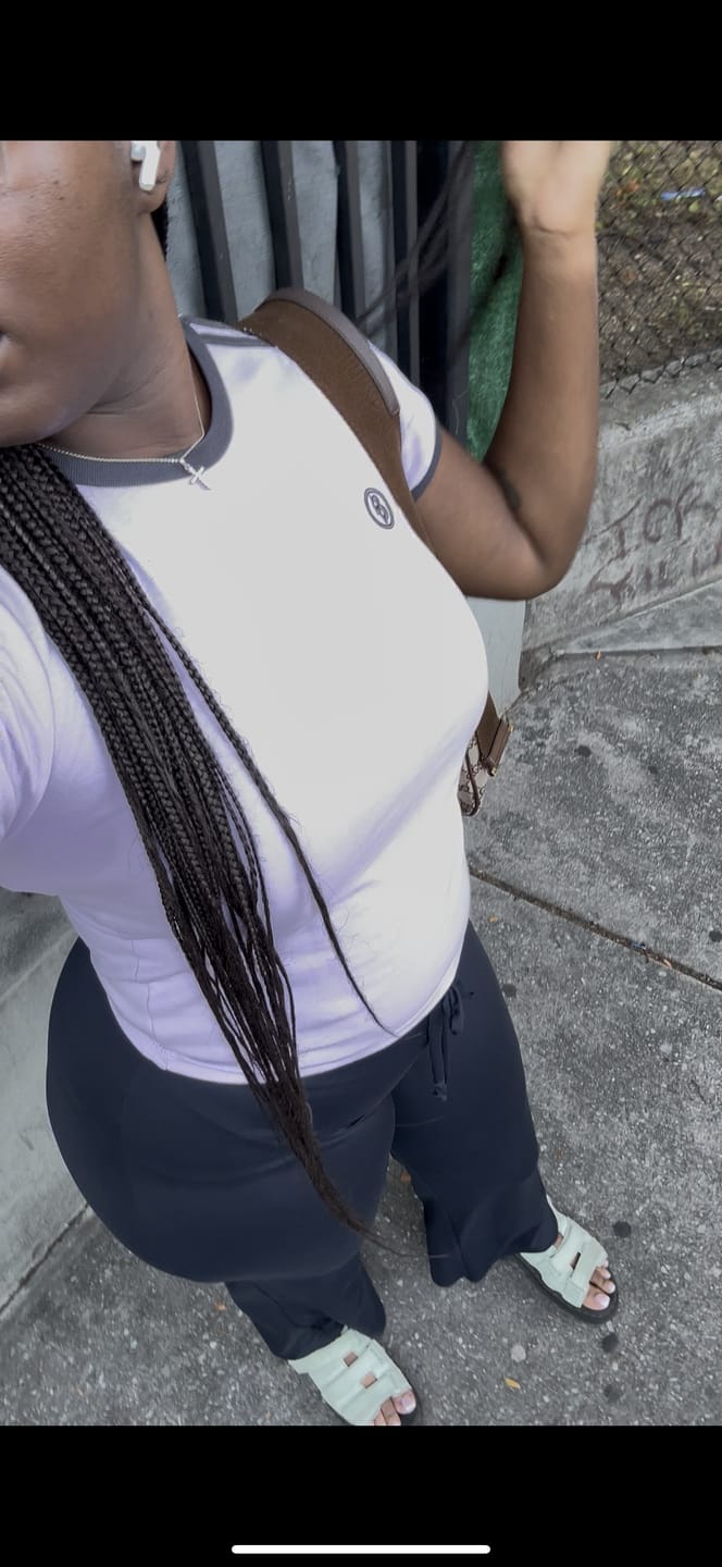 Customer photo review of TALL EVERYDAY PANT
