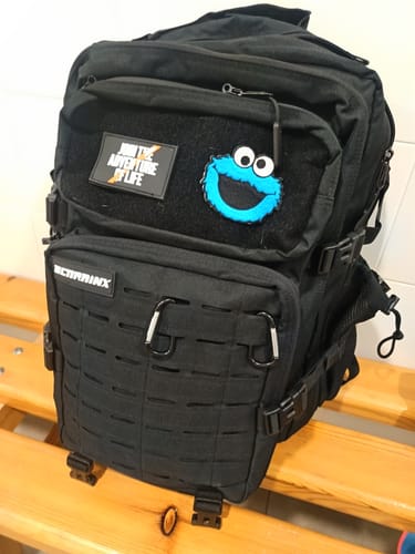 Customer photo review of Mochila Táctica V2 45L All In Negro