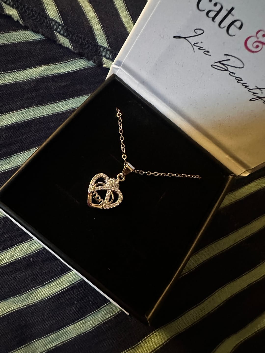 Customer photo review of Jenna 18k White Gold Plated Mom Heart Necklace with Simulated Diamond Crystals