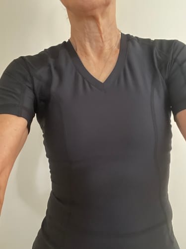 Customer photo review of Women's Posture Shirt™ - Sort