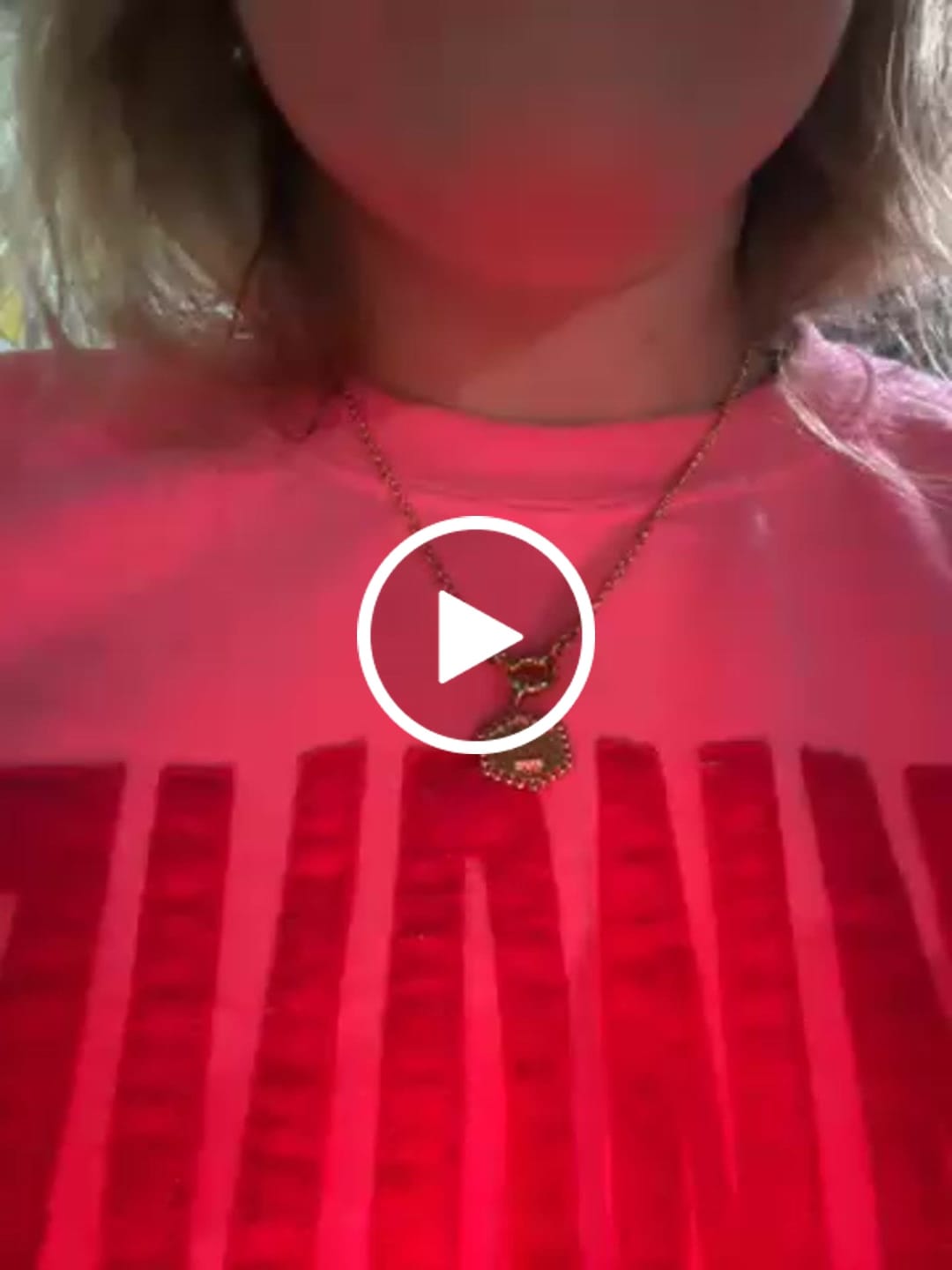Customer video review of Front Clasp Rolo Chain Necklace