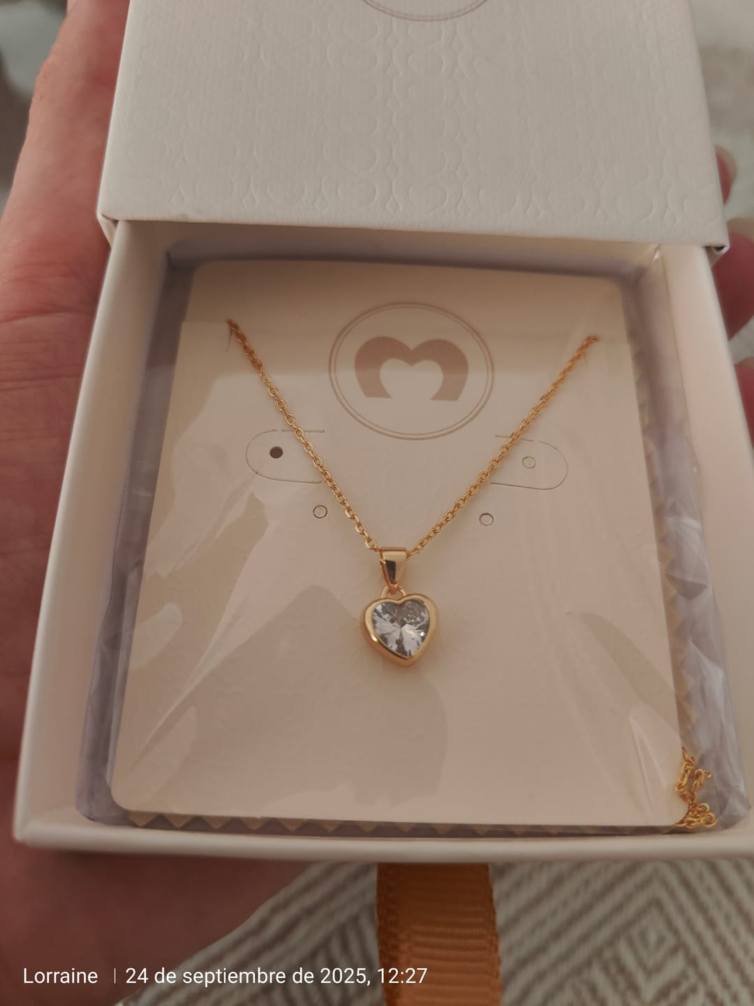 Customer photo review of Collar Amoroso