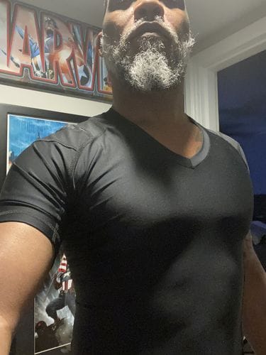 Customer photo review of Men's Posture Shirt™ - Sort