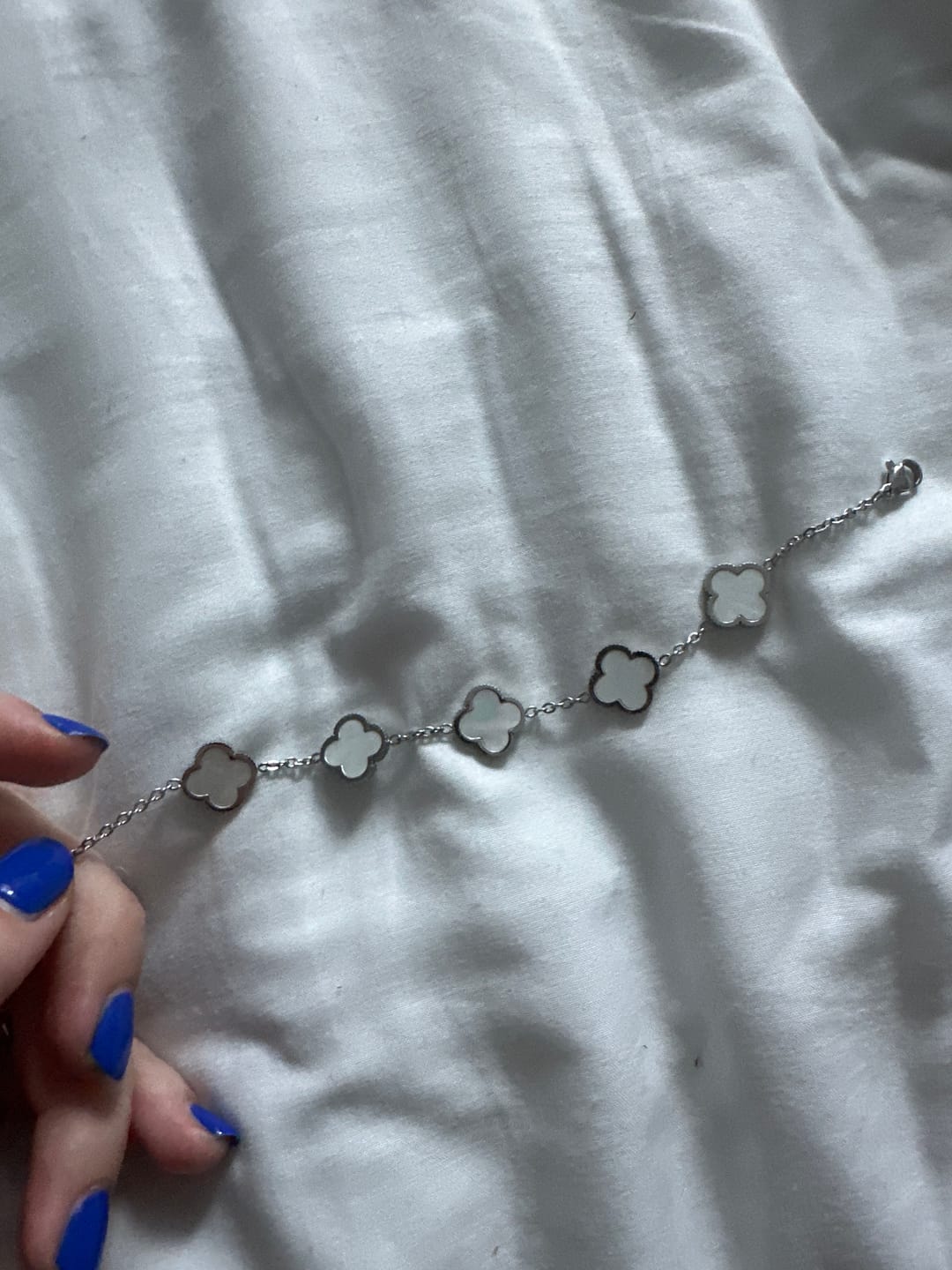 Customer photo review of Perlmutt Lucky Leaf Abbaddon Armband 14k Vergoldet