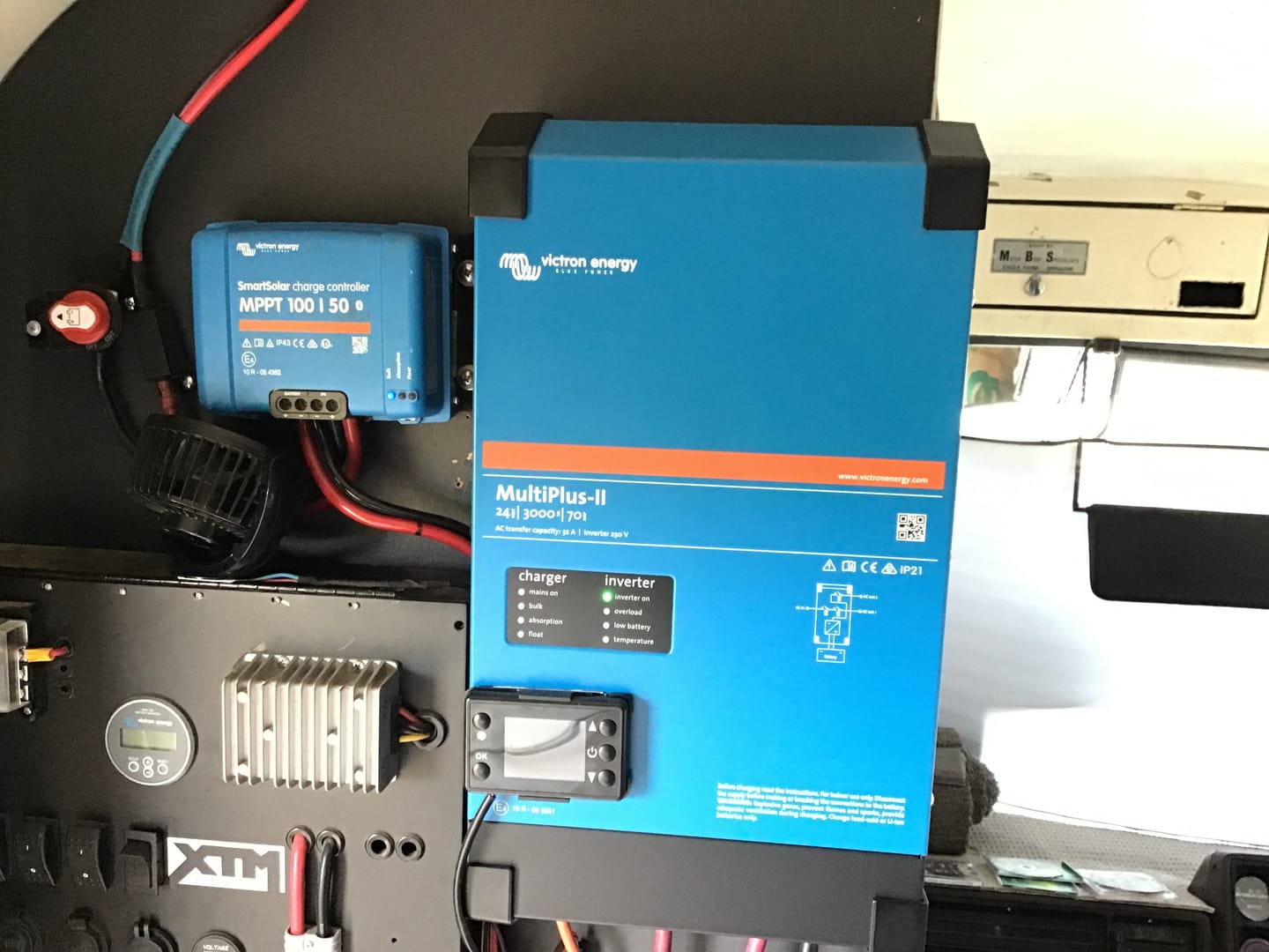 Customer photo review of Victron Multiplus-II 12v (3000 - 5000) Inverter/Charger 230V